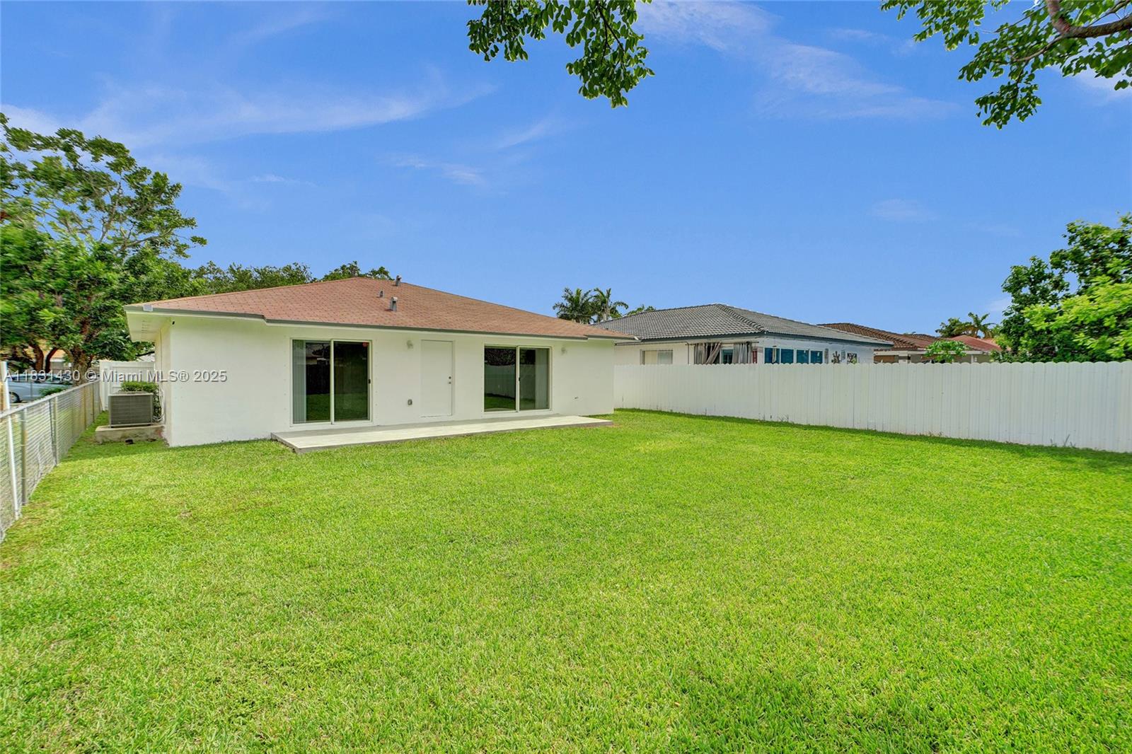 FLAMINGO PARK - Residential