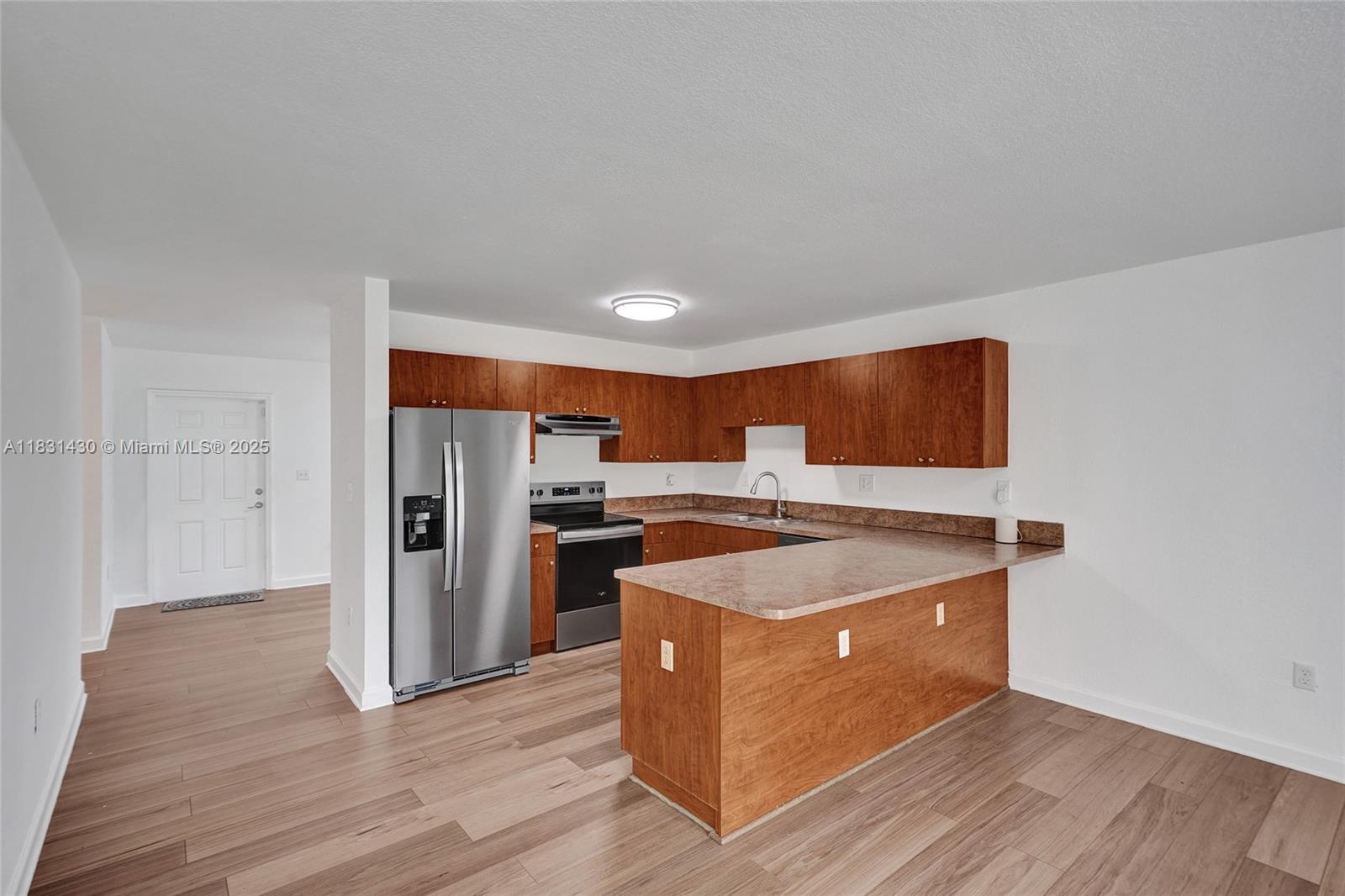 FLAMINGO PARK - Residential