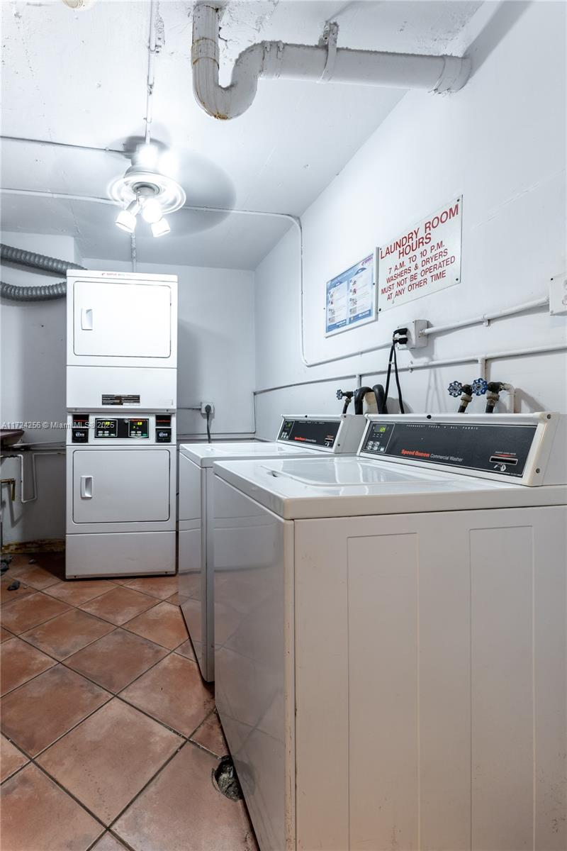 CARLTON BAY CONDO - Residential