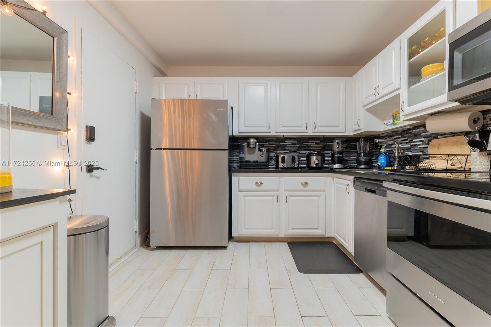 CARLTON BAY CONDO - Residential
