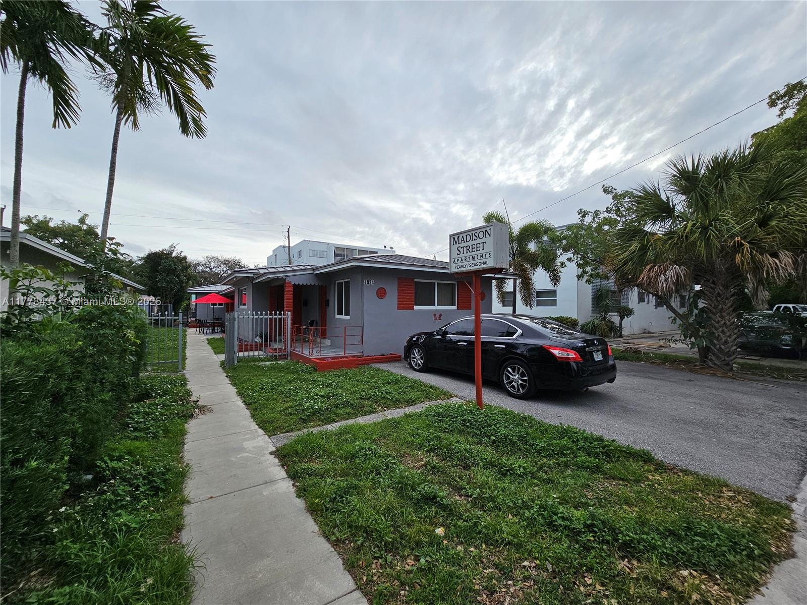 MADISON STREET APARTMENTS - Residential Lease