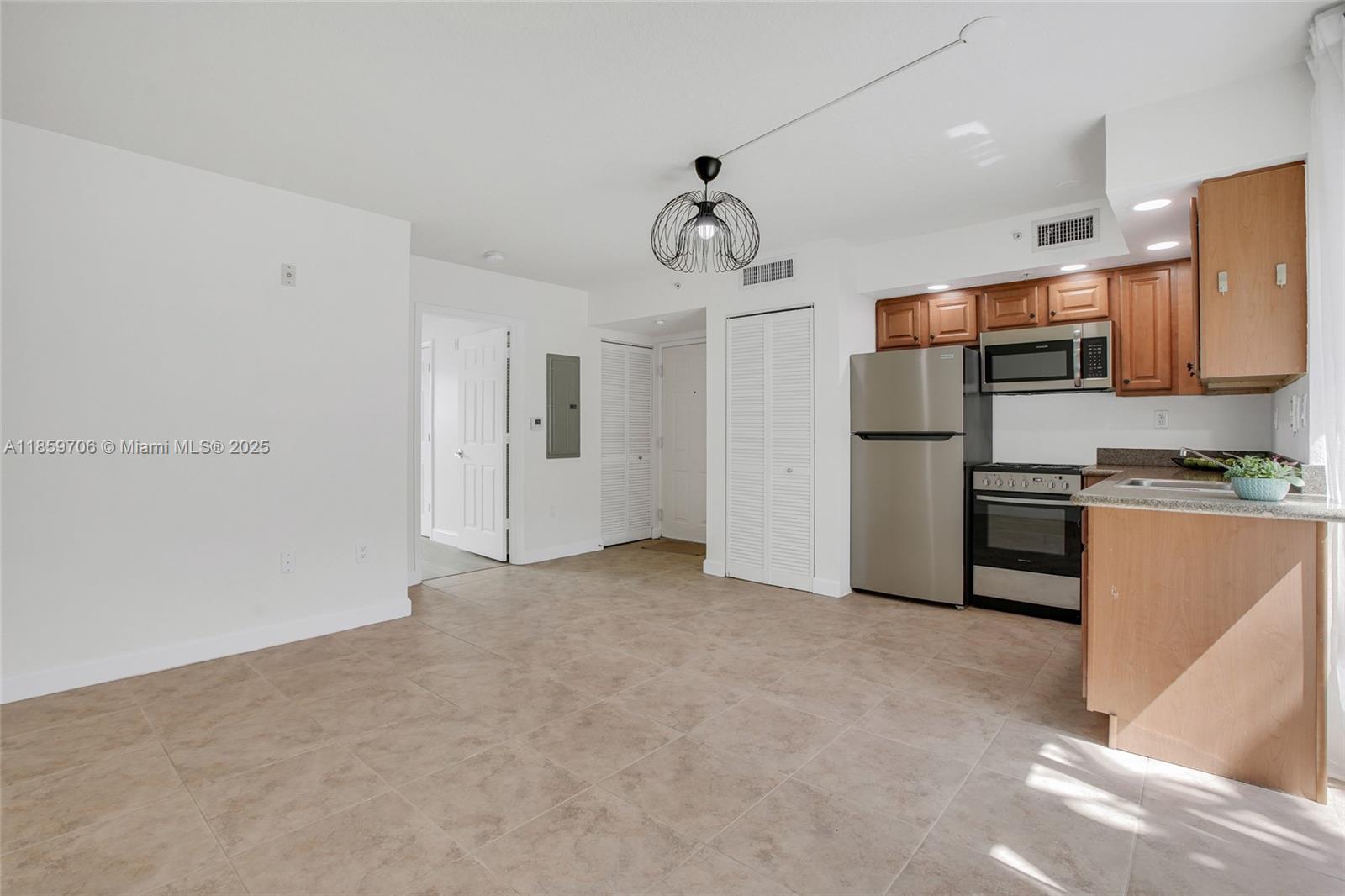 Miami Beach Living at Its Best!
Fantastic location in the highly sought-after North Beach neighborhood! This bright and clean apartment is just 3 blocks from the beach and minutes from world-class shopping, dining, and nightlife.
Recently updated with newer appliances, the unit also features the convenience of an in-unit washer & dryer. Built in 2005, the building offers secured, gated parking and impact windows for peace of mind.
A rare opportunity you don’t want to miss – this apartment is truly a must-see!
Easy to show. Text agent for details. 954-647-9858