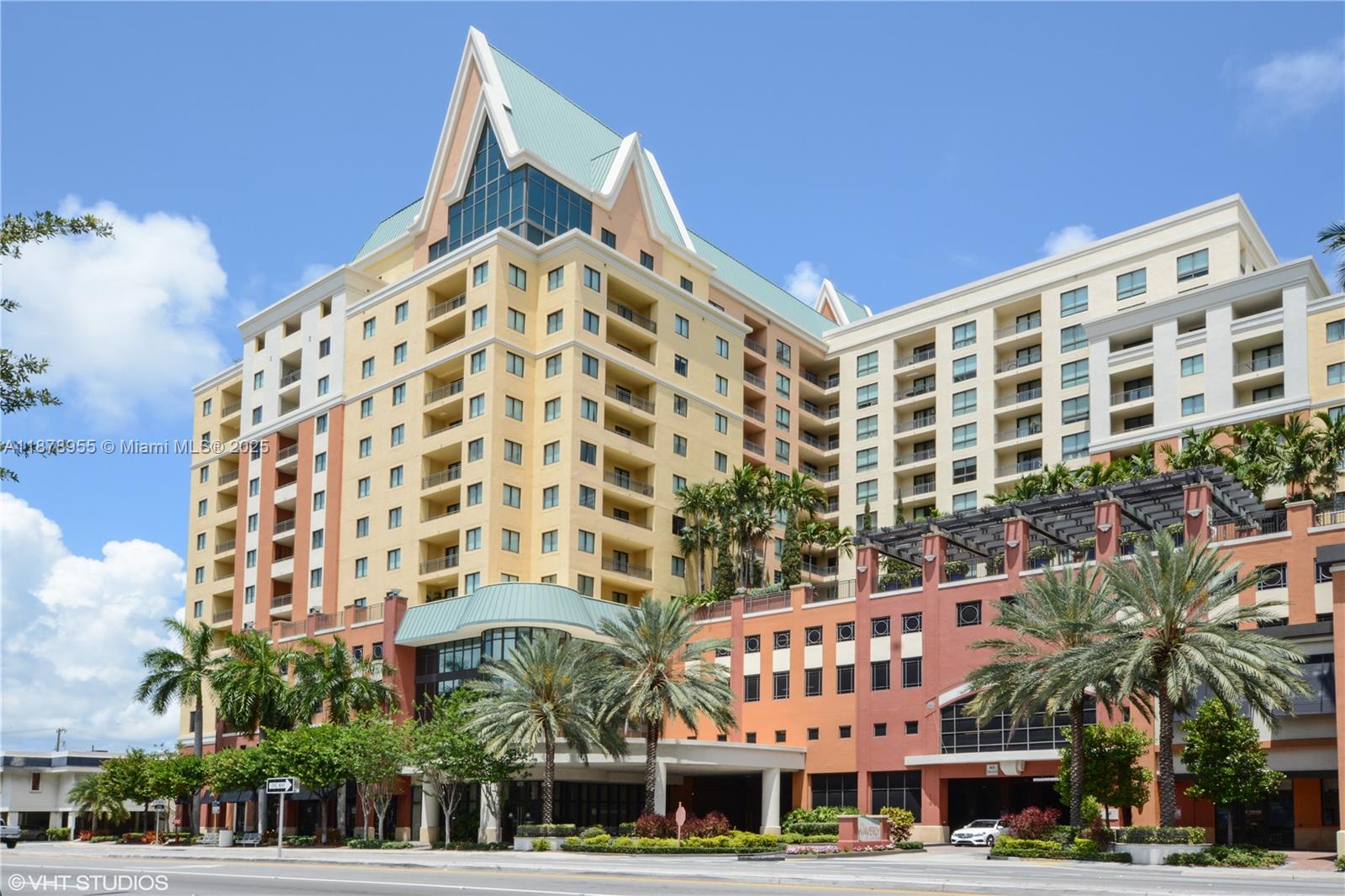 LOCATION, LOCATION! Entirely upgraded/remodeled. Fab city views. Corner unit. Full size wash & dryer in unit. Spacious & luxurious layout. Oversized porcelain floors. Venetian plaster in the living room. Walk-in closet in the master. The Waverly offers resort-style amenities such as a gym with new equipments, an infinity pool, cabana lounge areas, & 24/7 security & valet. Newly renovated lobby. Walking distance to Las Olas. Close to the beach and mall. 1 assigned parking in garage and $85 valet membership per additional car.
