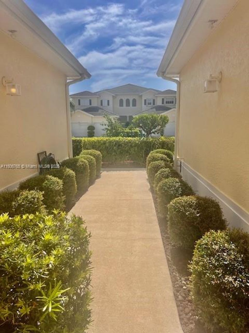 Photo of 605 Southstar Dr #1001, Fort Pierce, FL 34949 (MLS # A11606765)