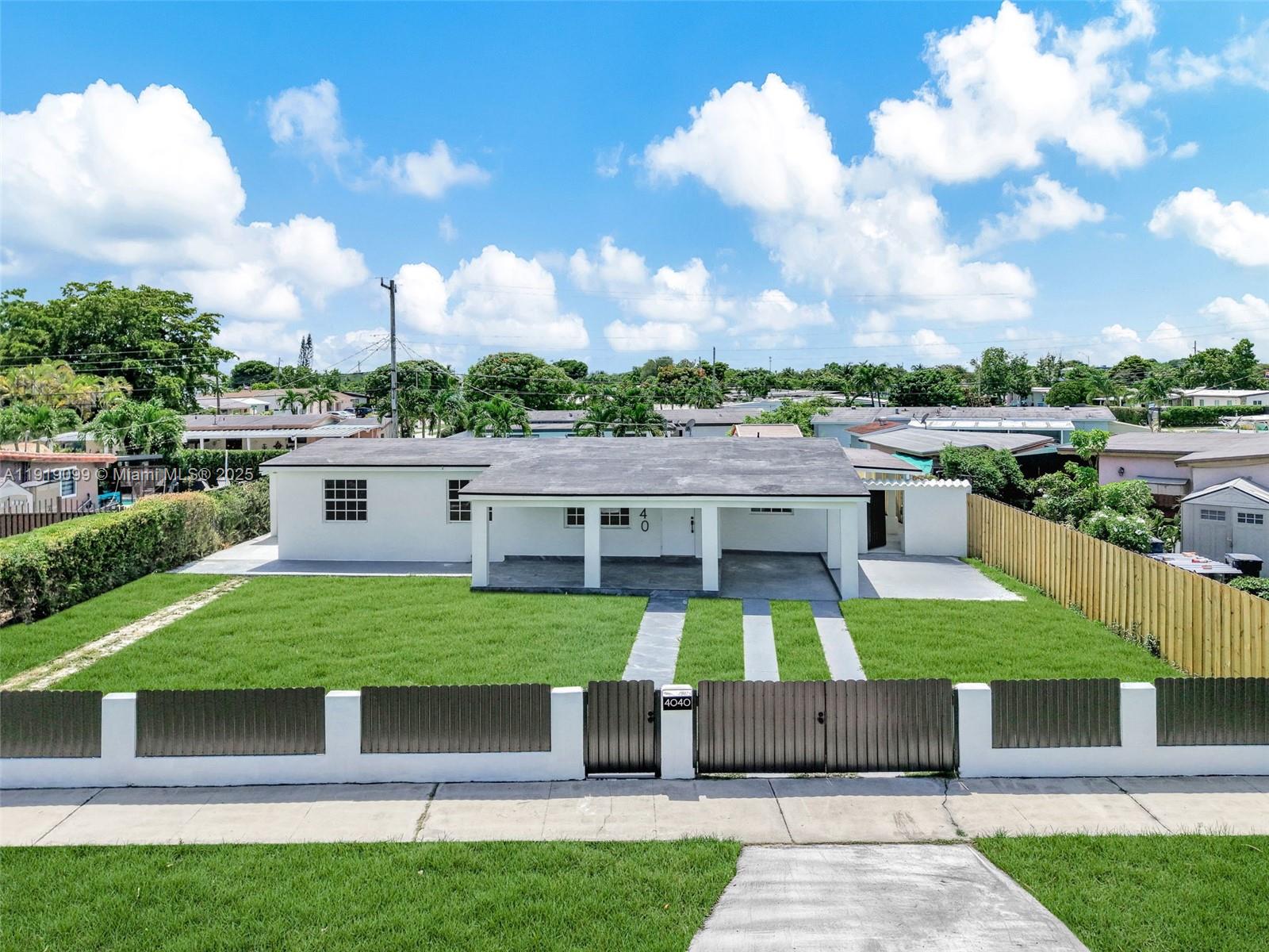 4040 SW 108th Ave