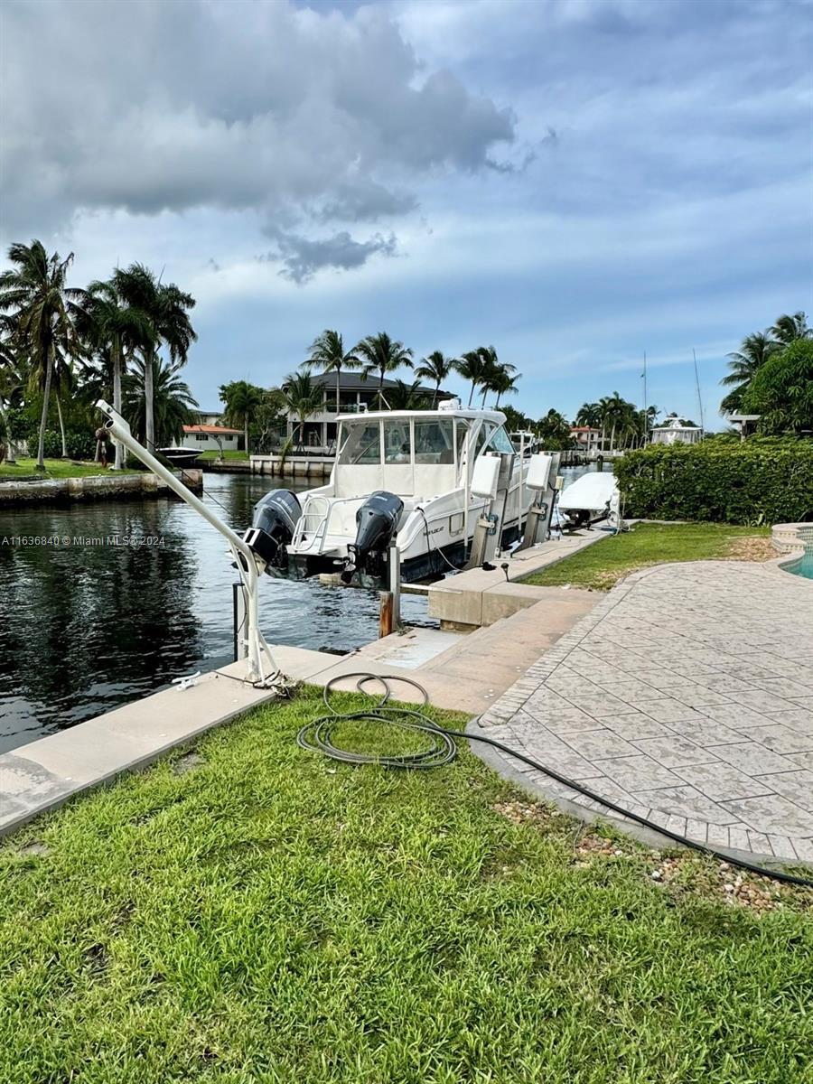 VENETIAN SEC KEYSTONE POI - Residential