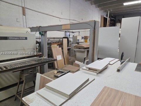 CABINATRY / FURNITURE MANUFACTURING