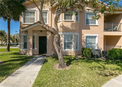 North Lauderdale, FL 33068