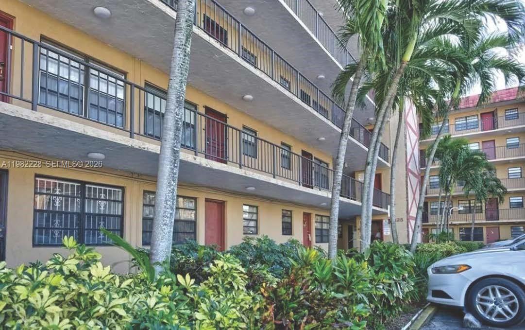 KINGS COVE CONDO - Residential Lease