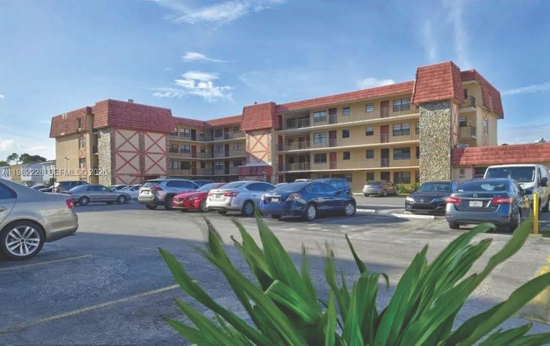 KINGS COVE CONDO - Residential Lease