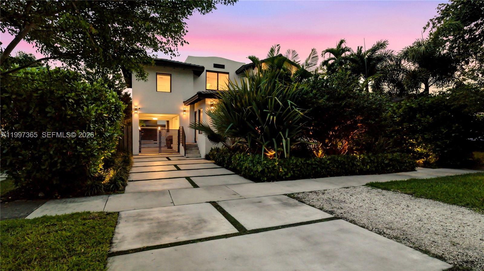 EL PORTAL SEC 7 - Residential