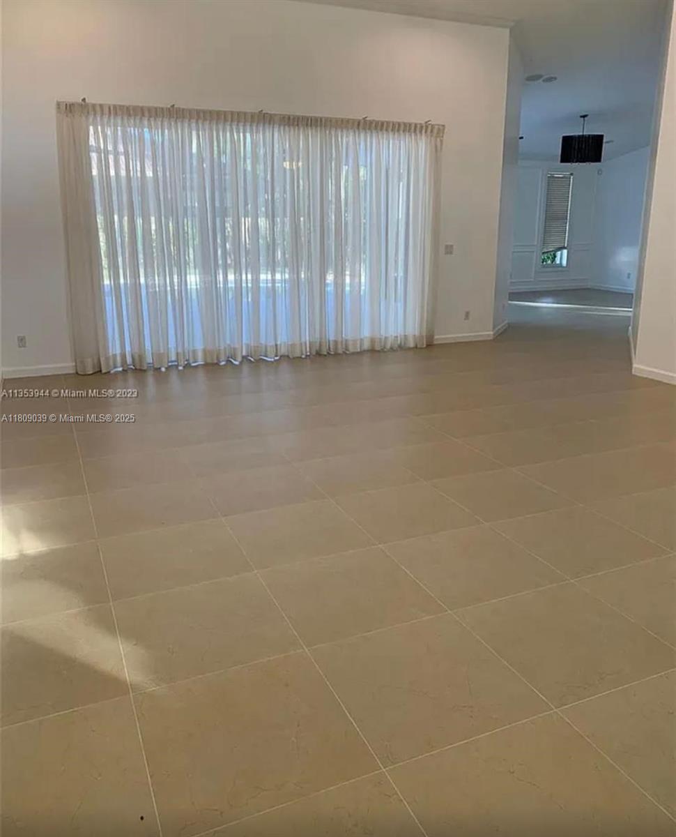 JACARANDA PARCEL 542 - Residential Lease