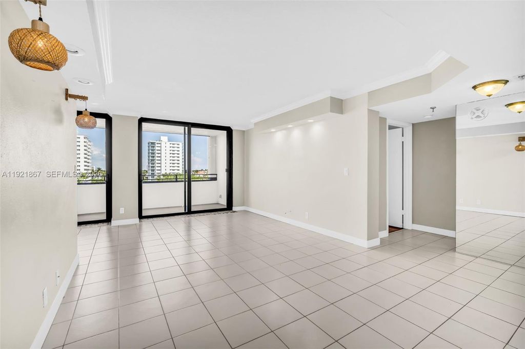 Photo of 1500 N Ocean Blvd #502, Pompano Beach, FL 33062 (MLS # A11921867)