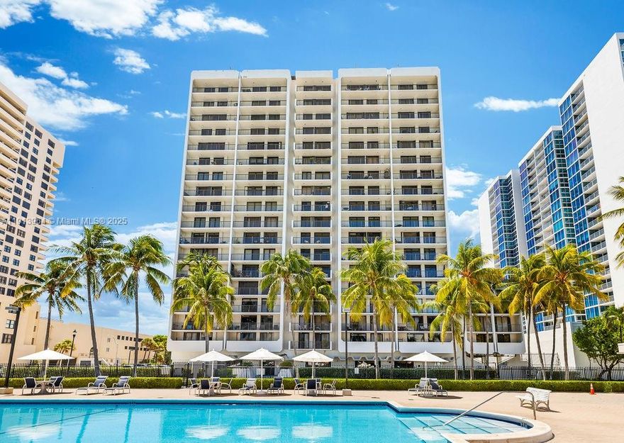 A prime oceanfront residence available at 2625 Collins Ave, Unit 702, located in Miami Beach's desirable Faena District. This spacious 956 sf unit with a functional layout of 1 bedroom and 1.5 bathrooms. The unit features hurricane-proof sliding doors and windows for security and peace of mind. The 7th-floor location provides exceptional dual views: direct vistas of the Atlantic Ocean and the sparkling Downtown Miami city skyline. Residents of Oceanfront Plaza enjoy resort-style amenities, including direct beach access, a swimming pool, heated pool, and a dedicated fitness center. The building is positioned in a highly walkable area, just steps from the Miami Beach Boardwalk and world-class dining and entertainment. One assigned, parking space is included.