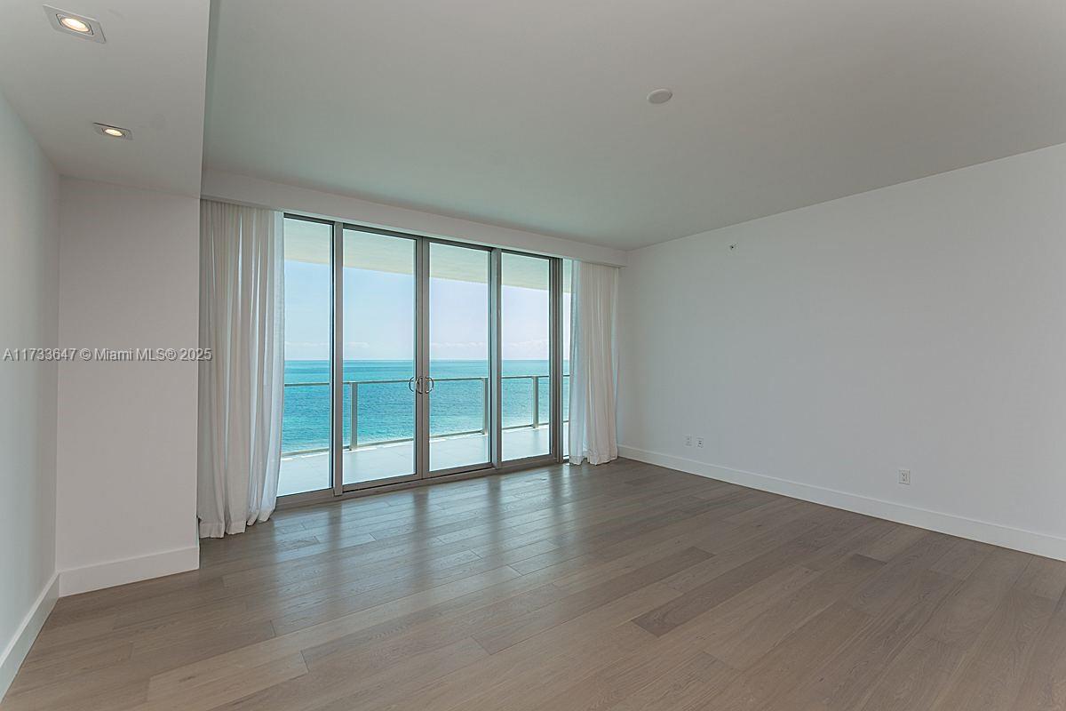 OCEANA KEY BISCAYNE CONDO - Residential