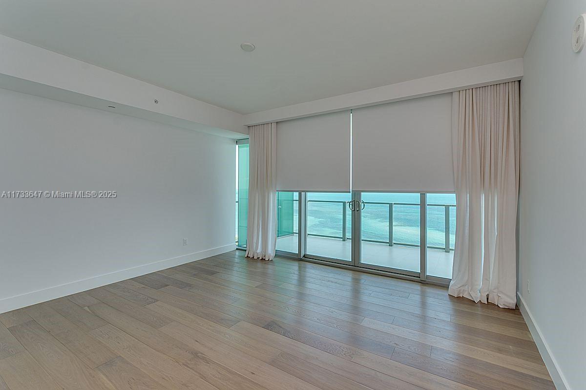 OCEANA KEY BISCAYNE CONDO - Residential