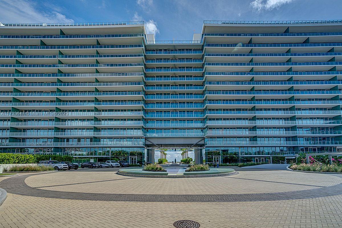 OCEANA KEY BISCAYNE CONDO - Residential