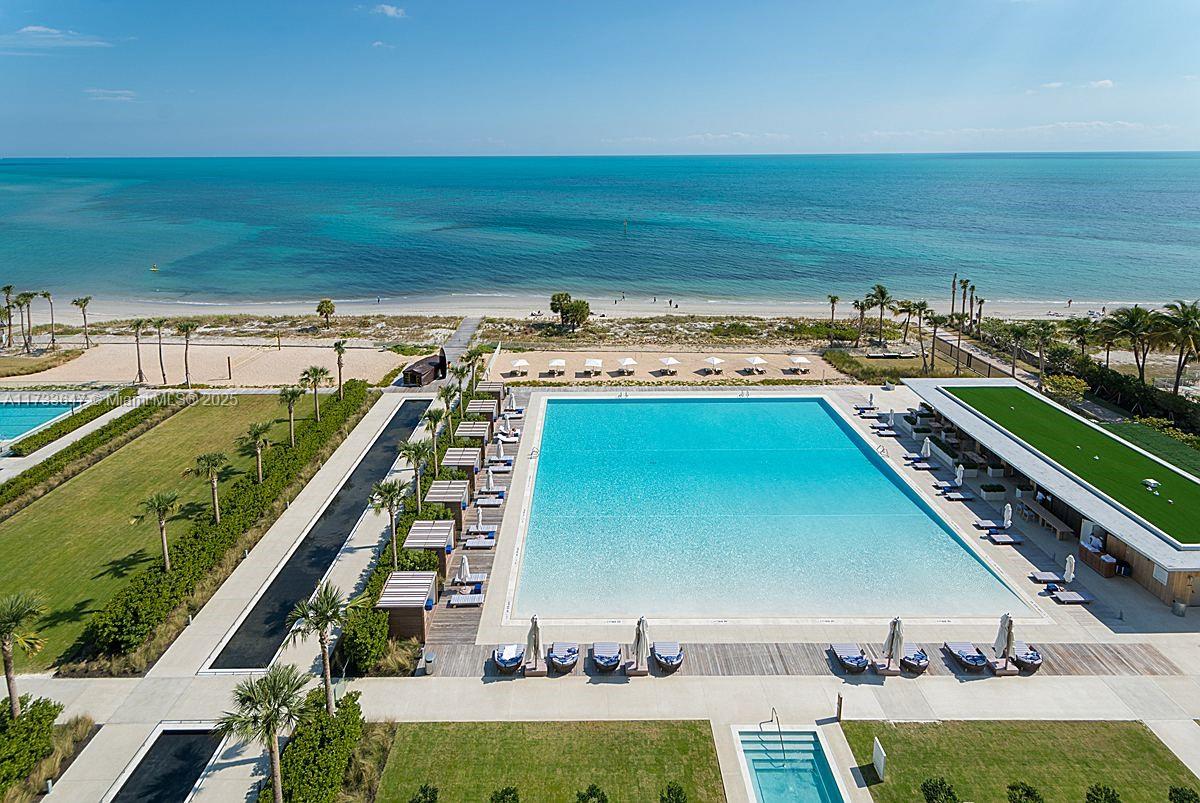OCEANA KEY BISCAYNE CONDO - Residential