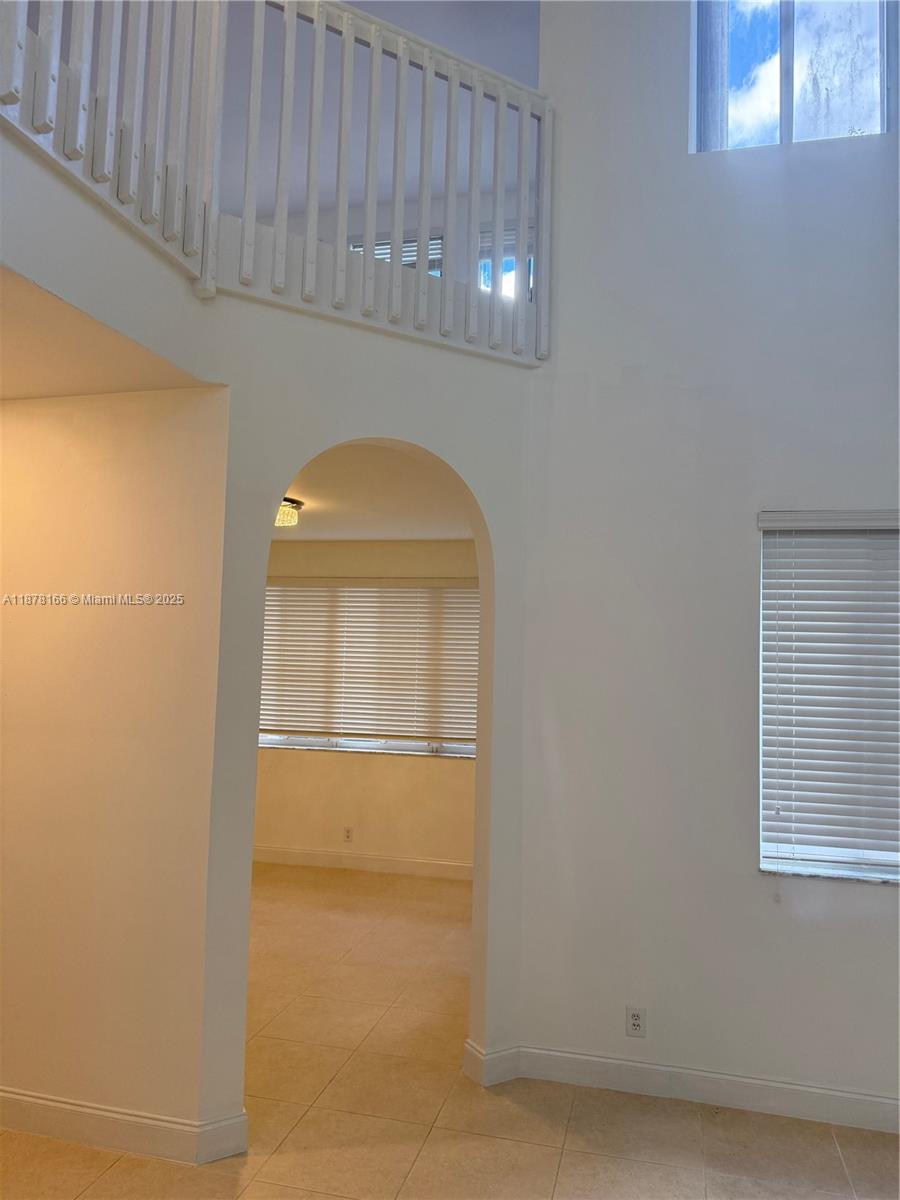 SECTOR 6 EAST - Residential Lease