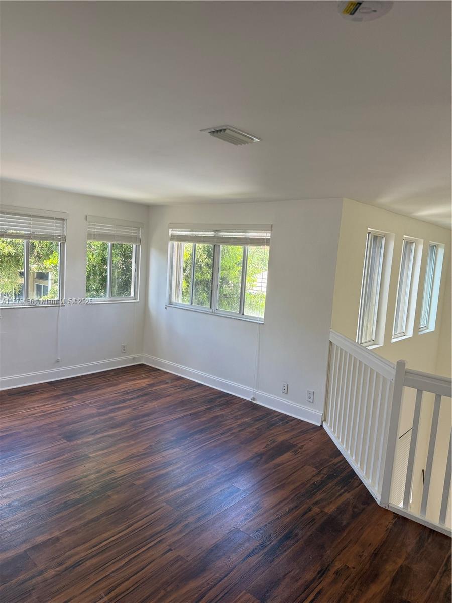 SECTOR 6 EAST - Residential Lease