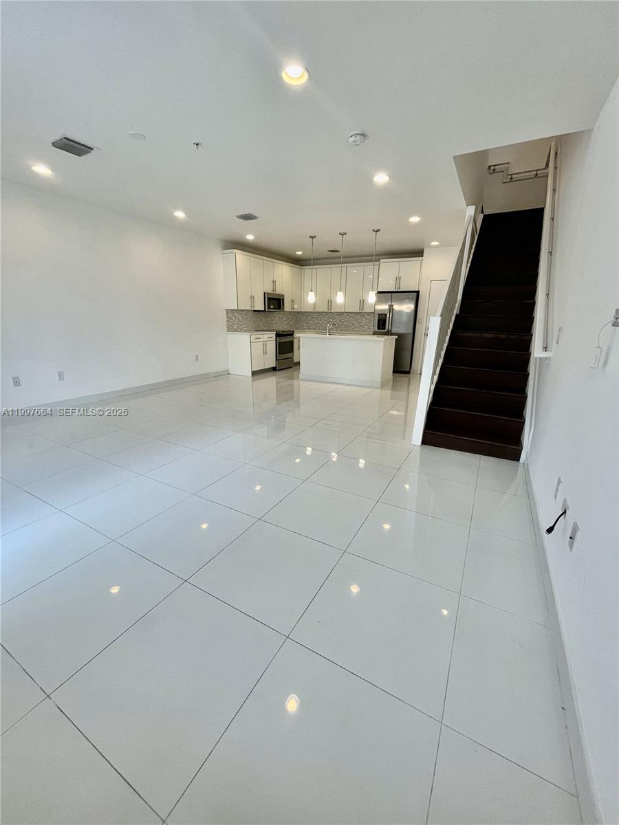 MAP OF THE TOWN OF HALLAN - Residential Lease