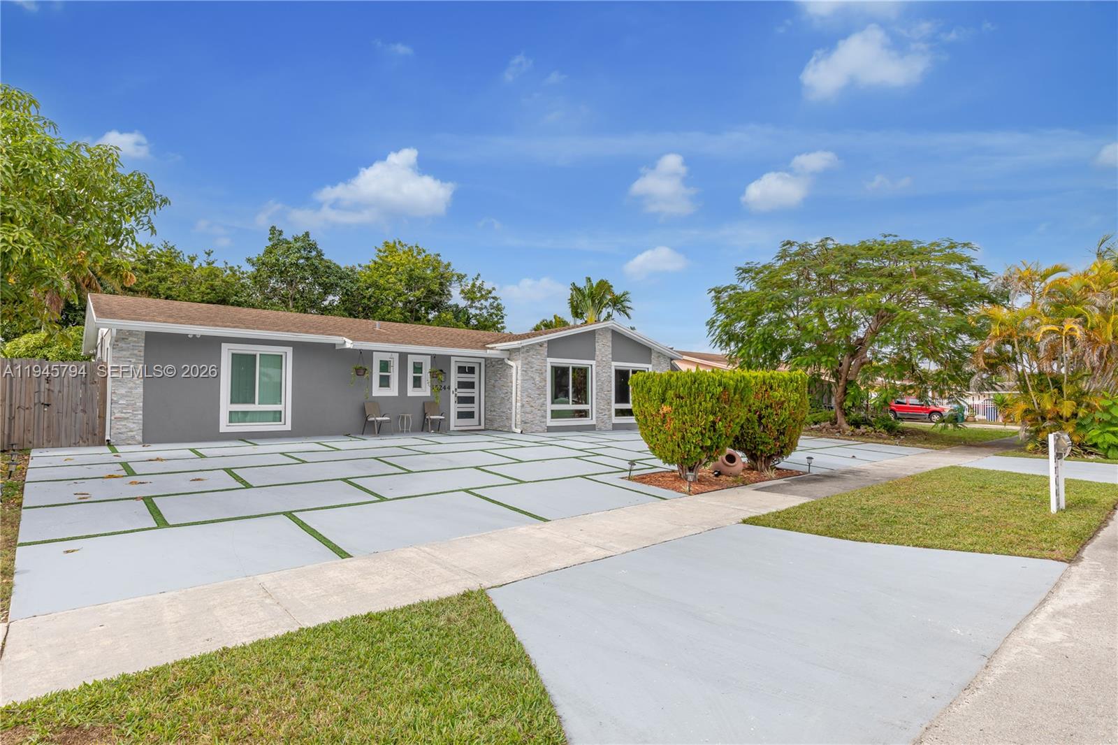 FAIRWAY ESTATES SEC 7 - Residential