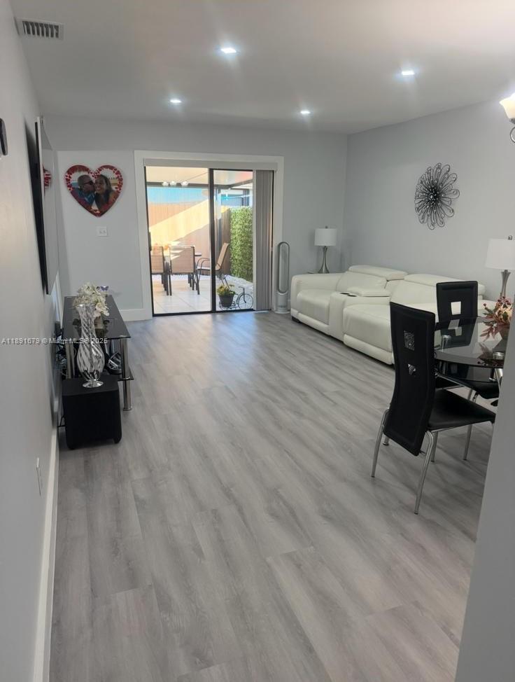TOWNHOMES OF AUDUBON SOUT - Residential