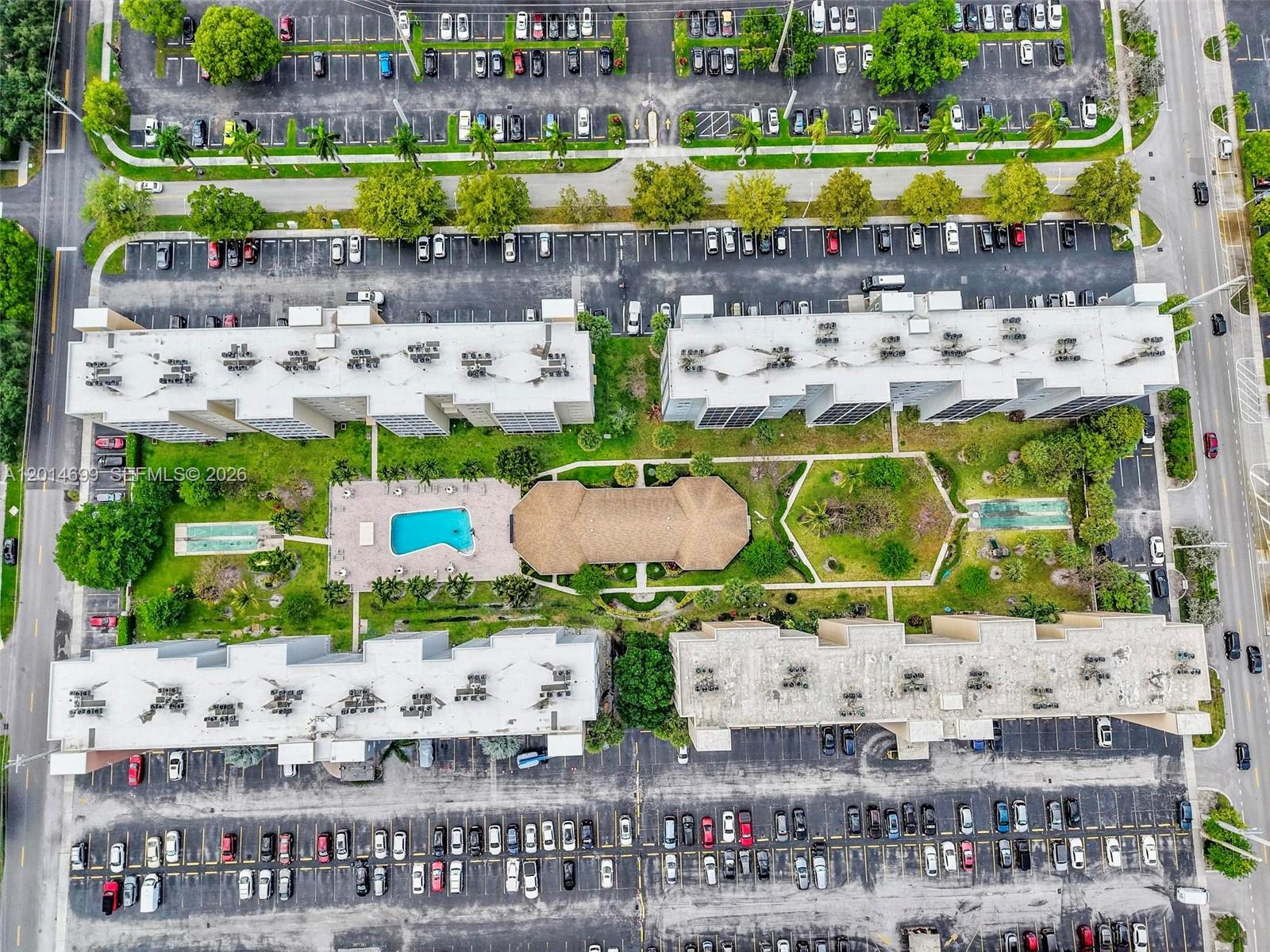 MEADOWBROOK TOWERS CONDO - Residential