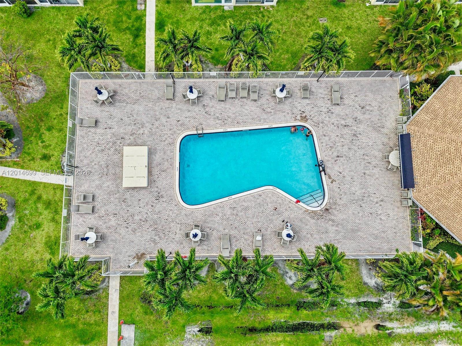MEADOWBROOK TOWERS CONDO - Residential