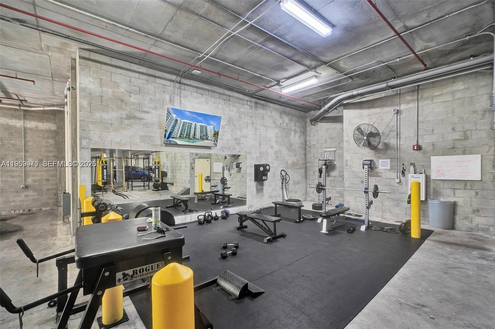 360 CONDO B - Residential