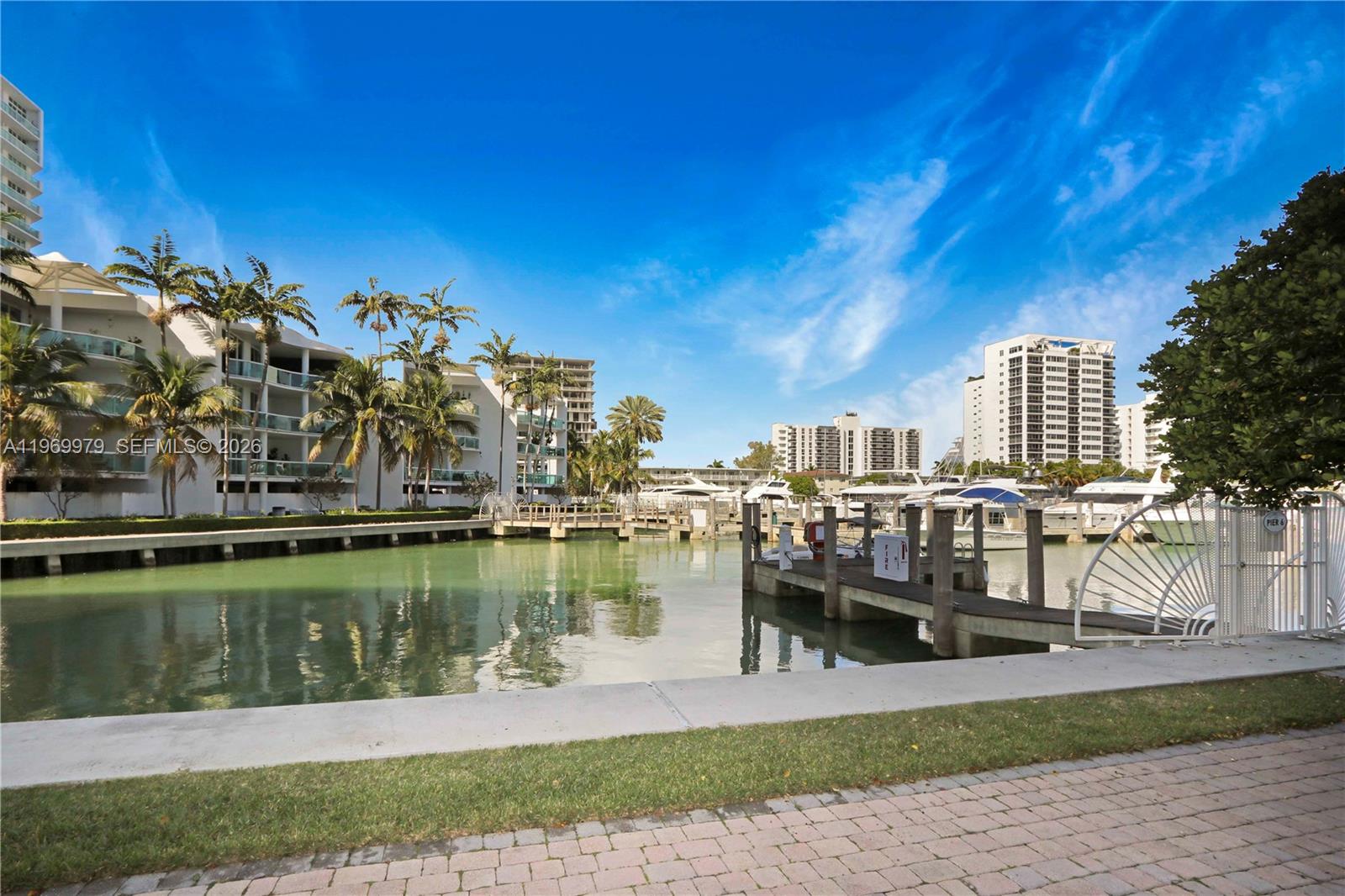 360 CONDO B - Residential