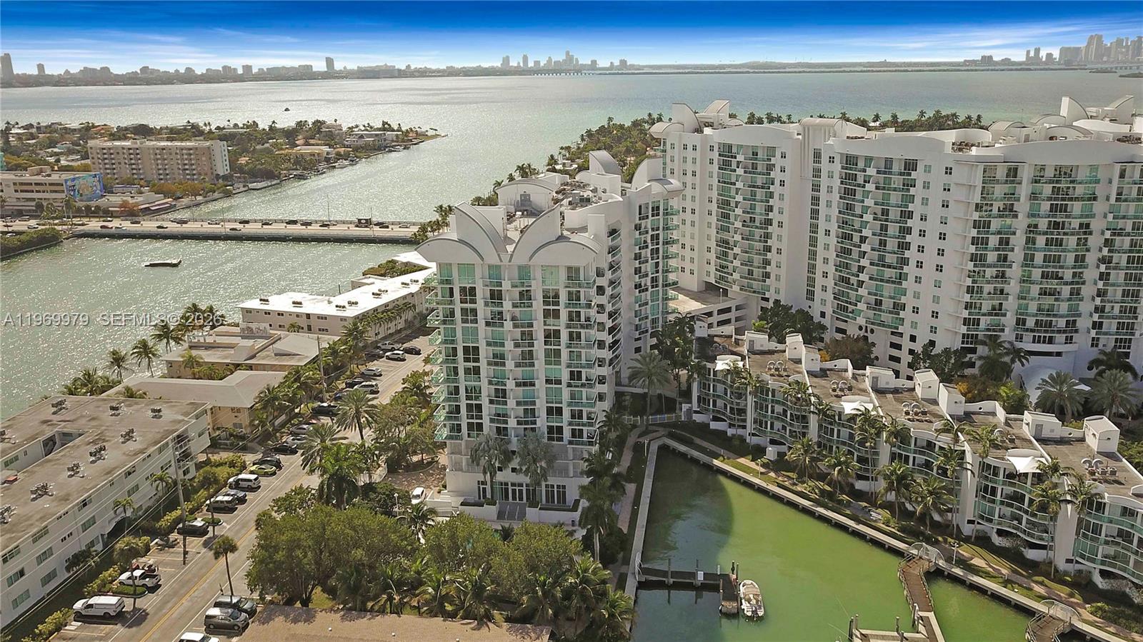 360 CONDO B - Residential