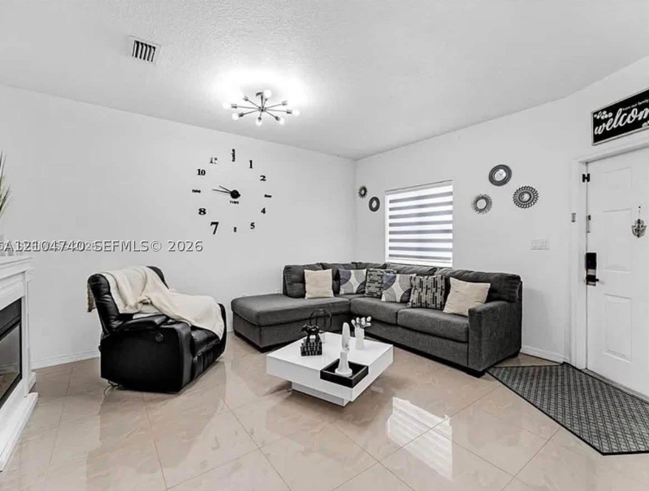 1687 SE 30th St