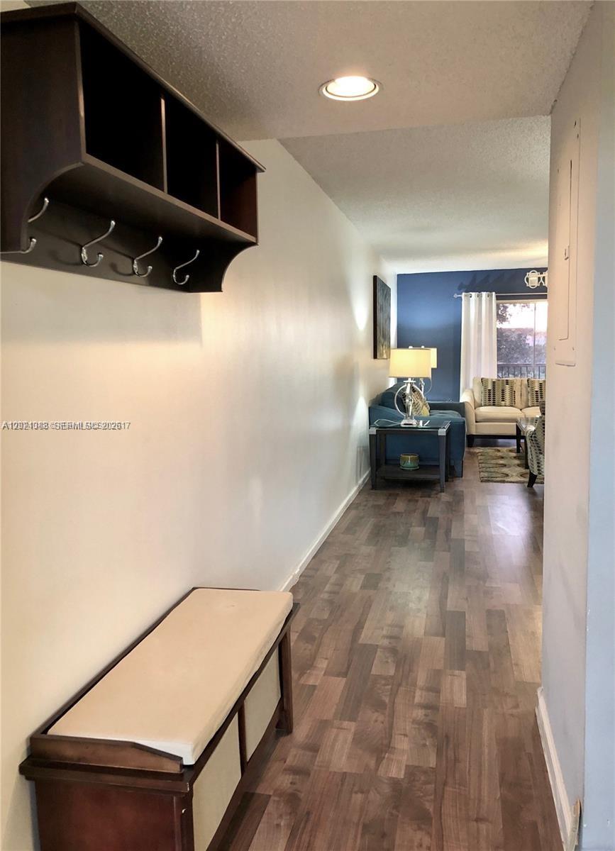 CAMBRIDGE AT CENTURY VILL - Residential