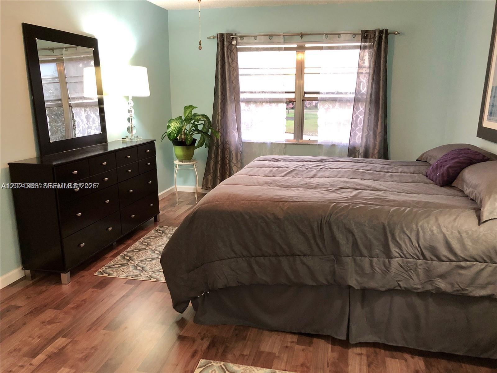 CAMBRIDGE AT CENTURY VILL - Residential
