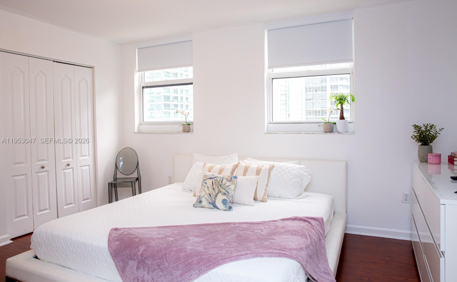 THE CLUB AT BRICKELL BAY - Residential