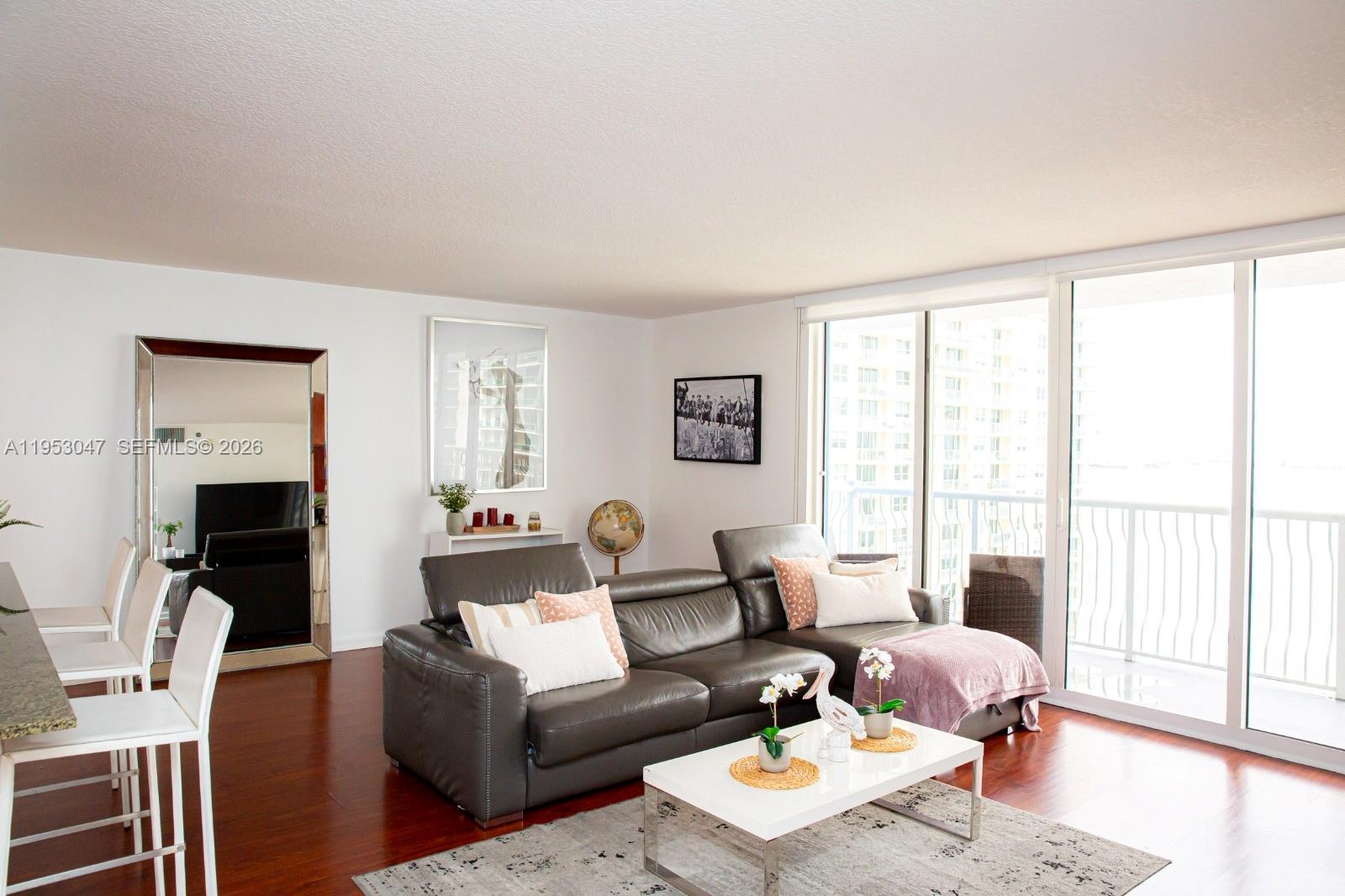 THE CLUB AT BRICKELL BAY - Residential