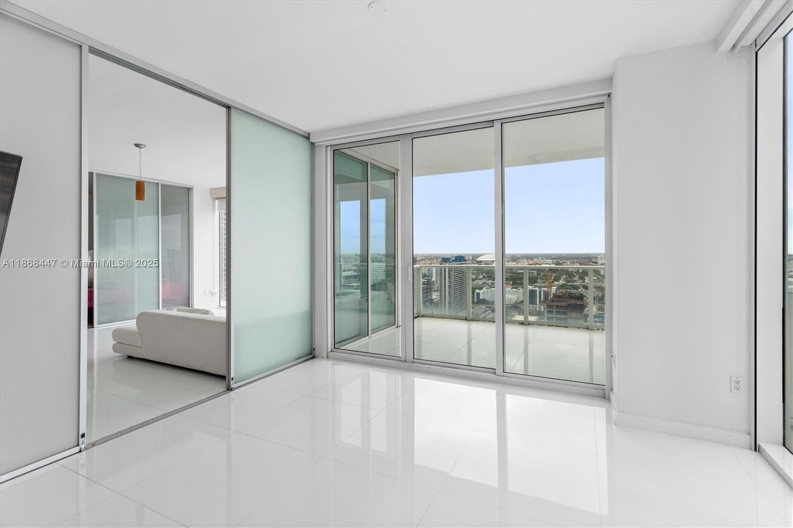 TEN MUSEUM PK RESIDENTIAL - Residential