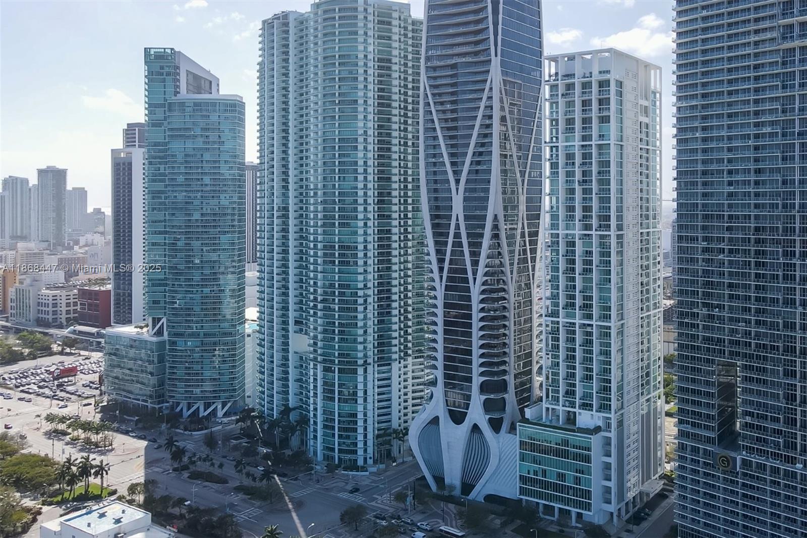 TEN MUSEUM PK RESIDENTIAL - Residential