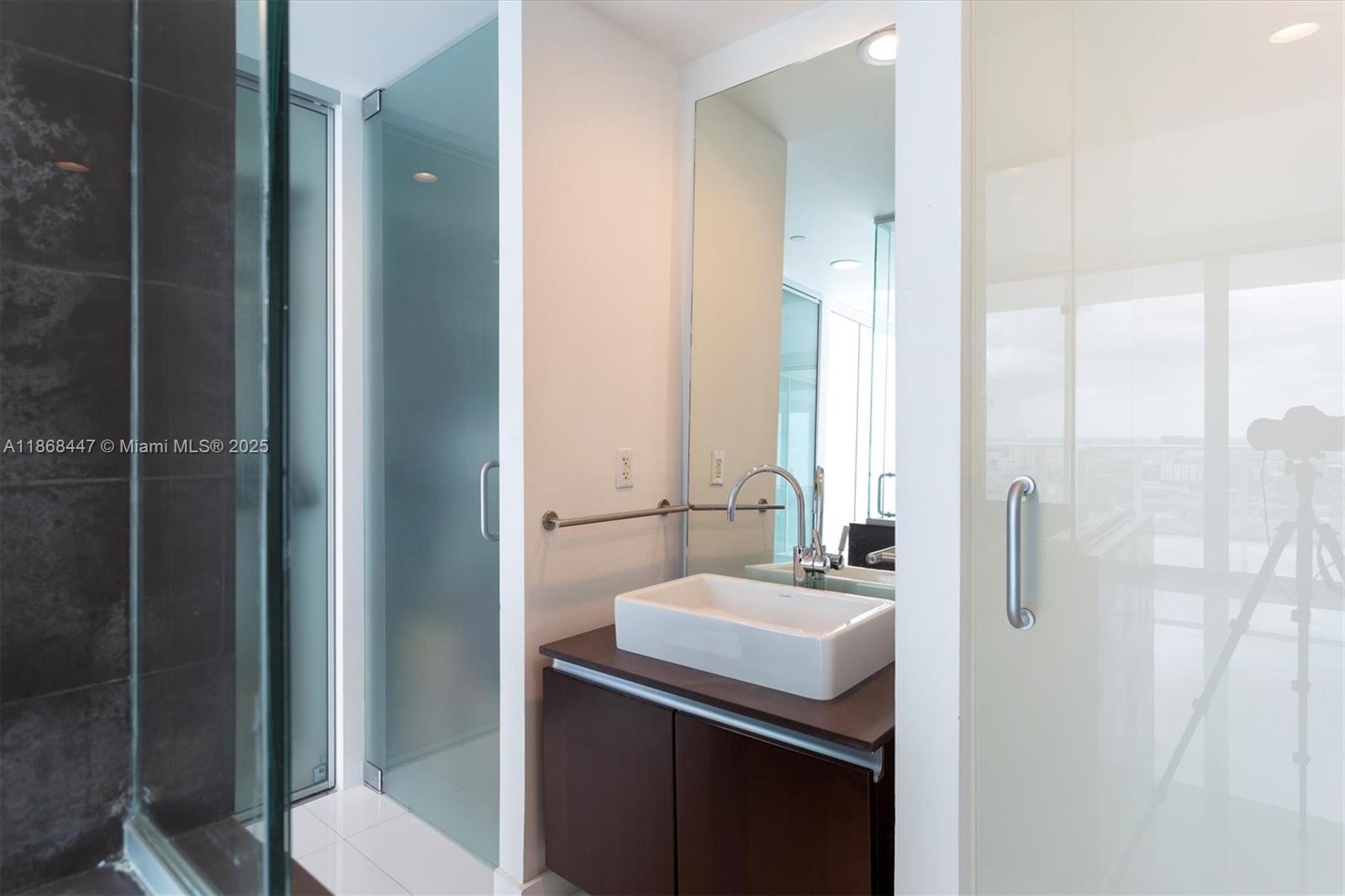 TEN MUSEUM PK RESIDENTIAL - Residential