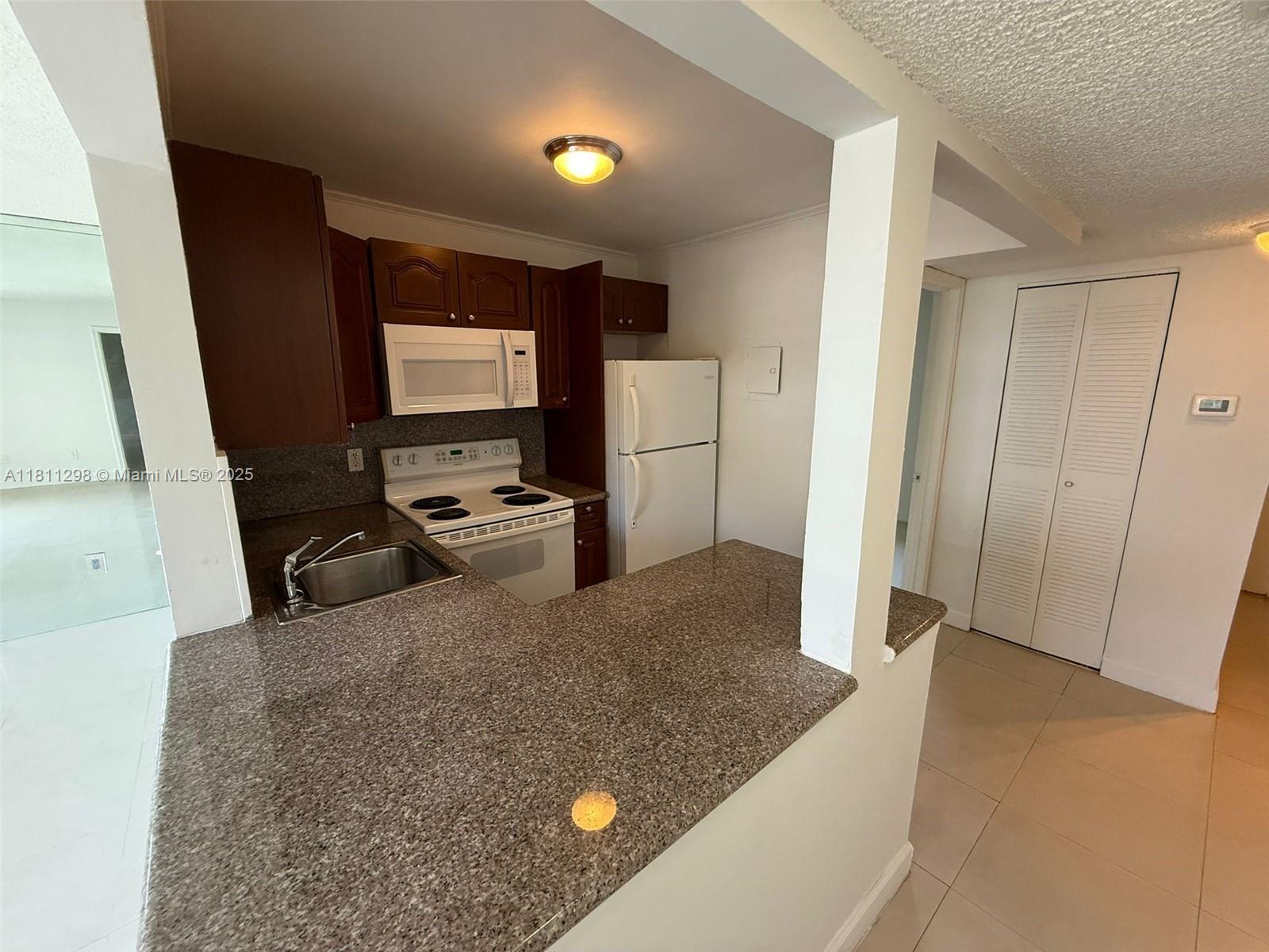 3868 Ne 169th St 204, North Miami Beach, Miami-Dade County, Florida - 2 Bedrooms  
2 Bathrooms - 