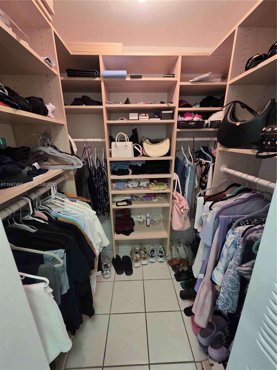 JEFFERSON PLAZA CONDO - Residential Lease