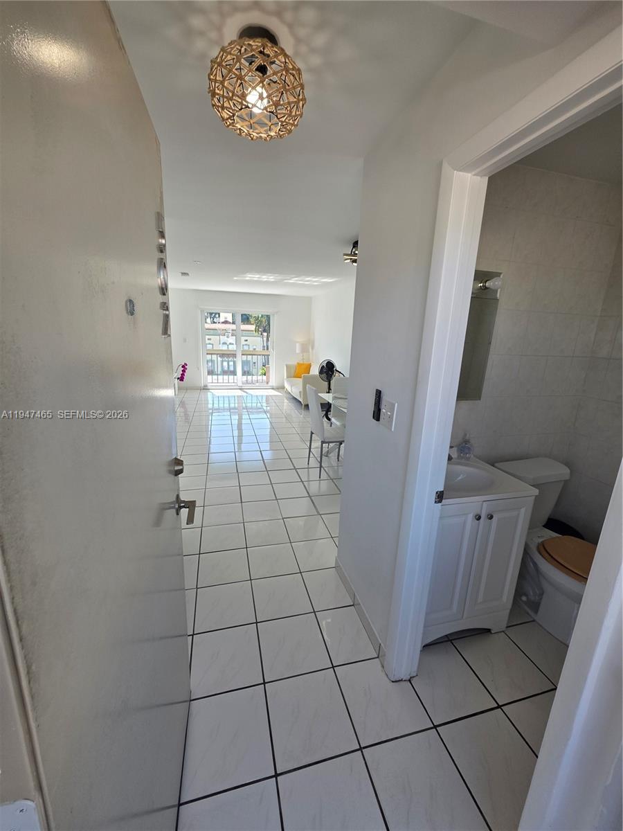 JEFFERSON PLAZA CONDO - Residential Lease