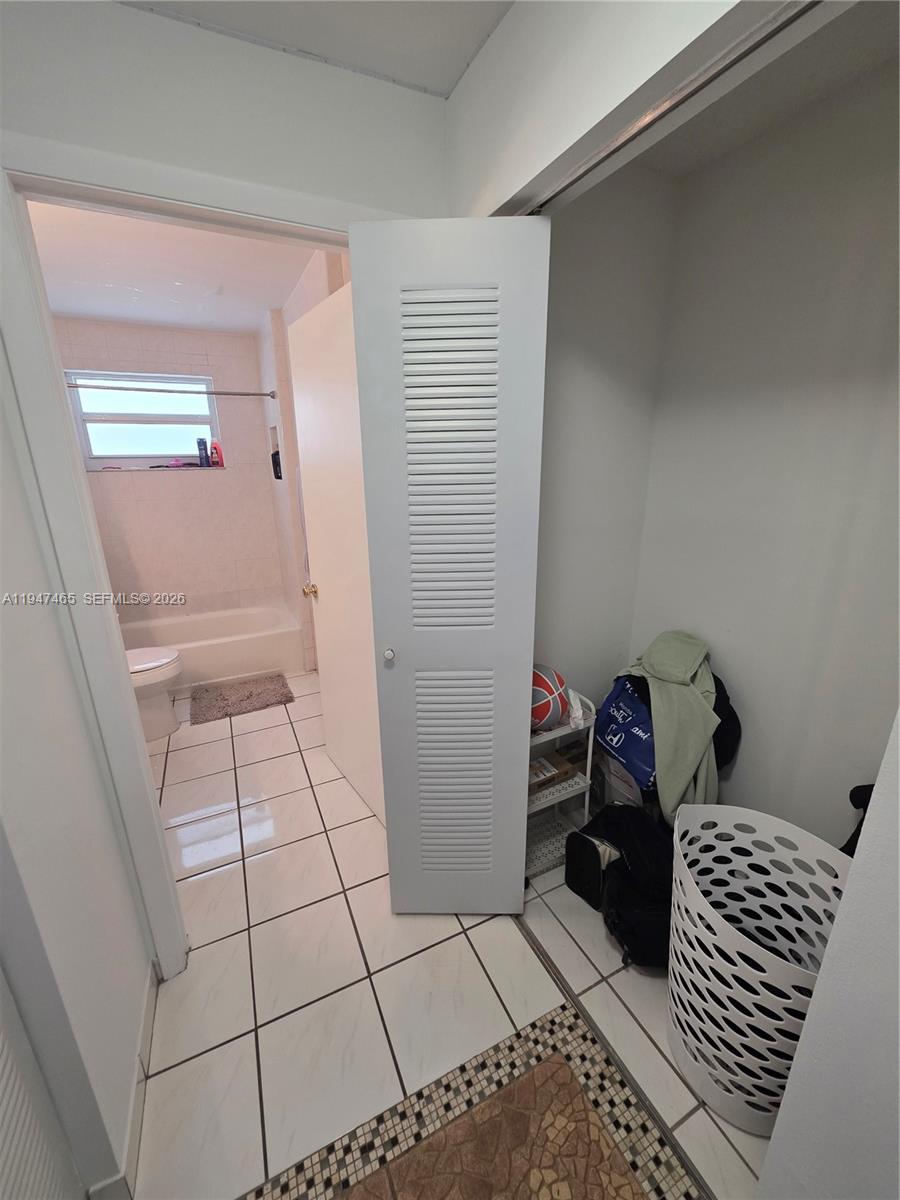 JEFFERSON PLAZA CONDO - Residential Lease