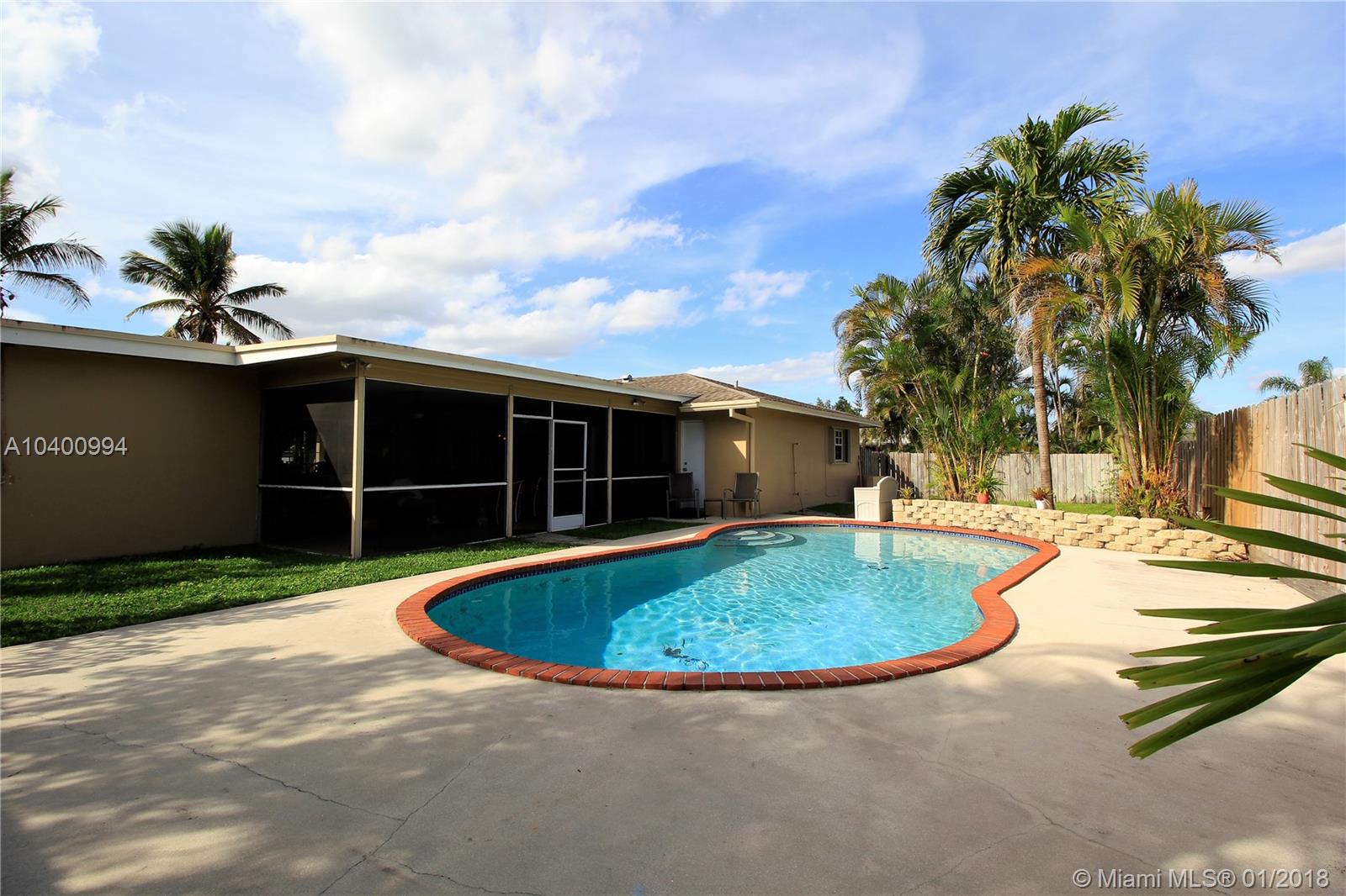 ARROWHEAD COUNTRY HOMES S - Residential