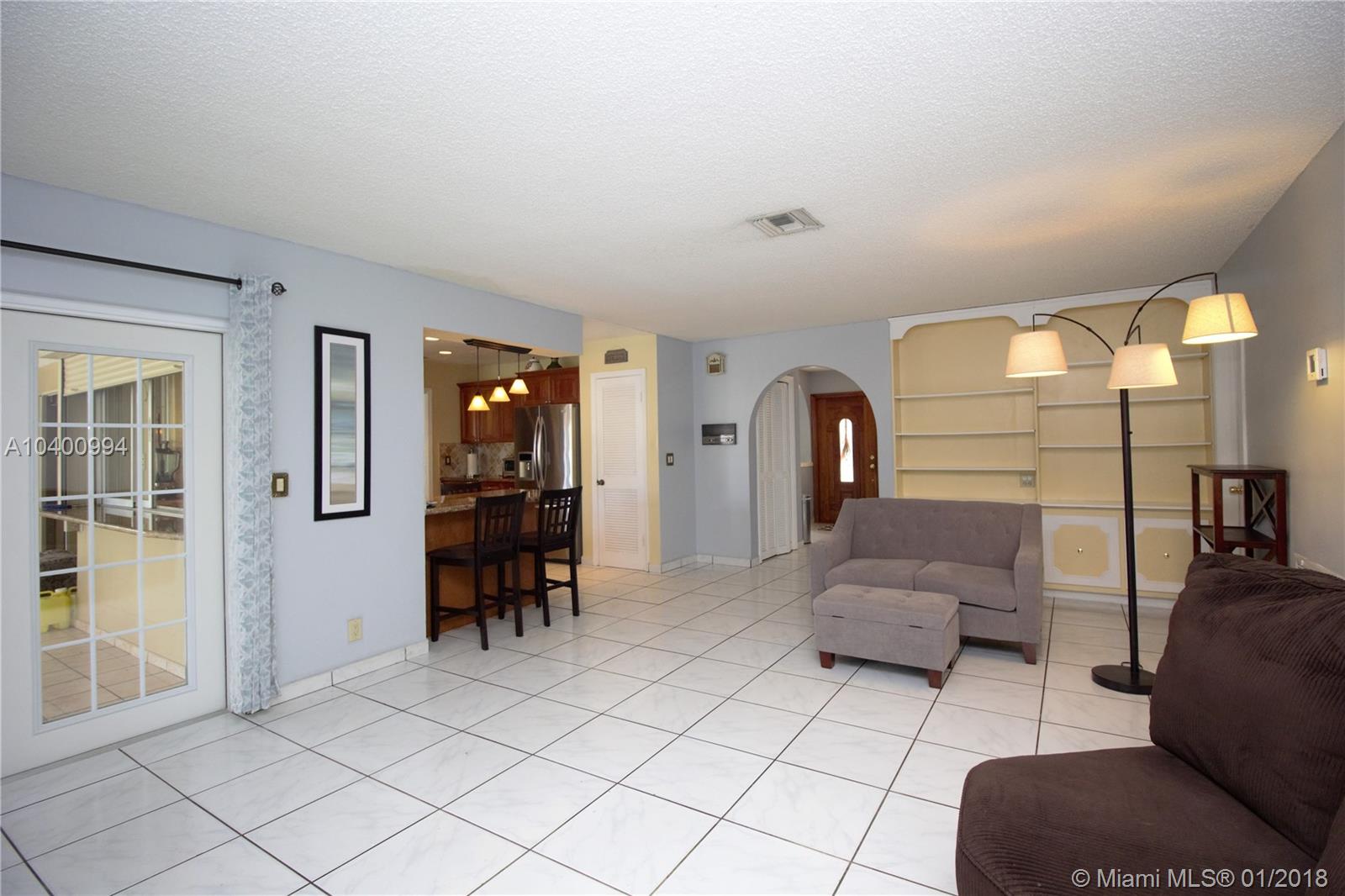 ARROWHEAD COUNTRY HOMES S - Residential