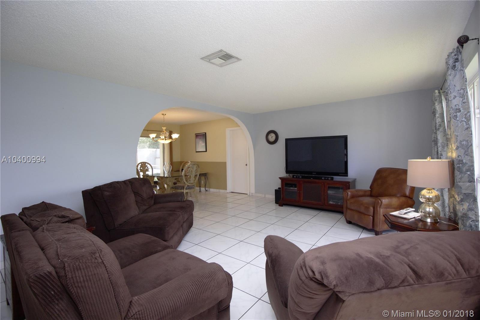 ARROWHEAD COUNTRY HOMES S - Residential