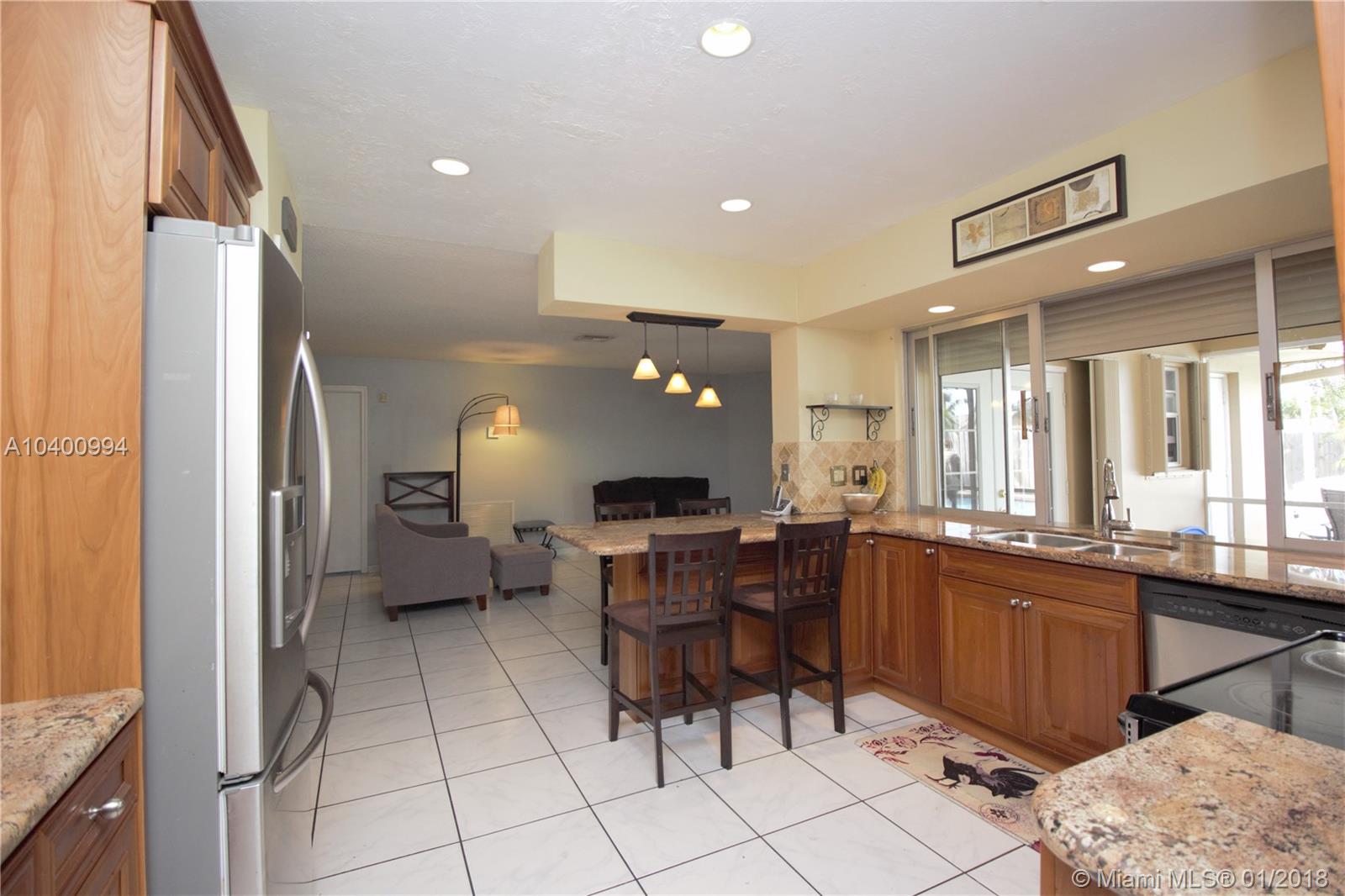 ARROWHEAD COUNTRY HOMES S - Residential