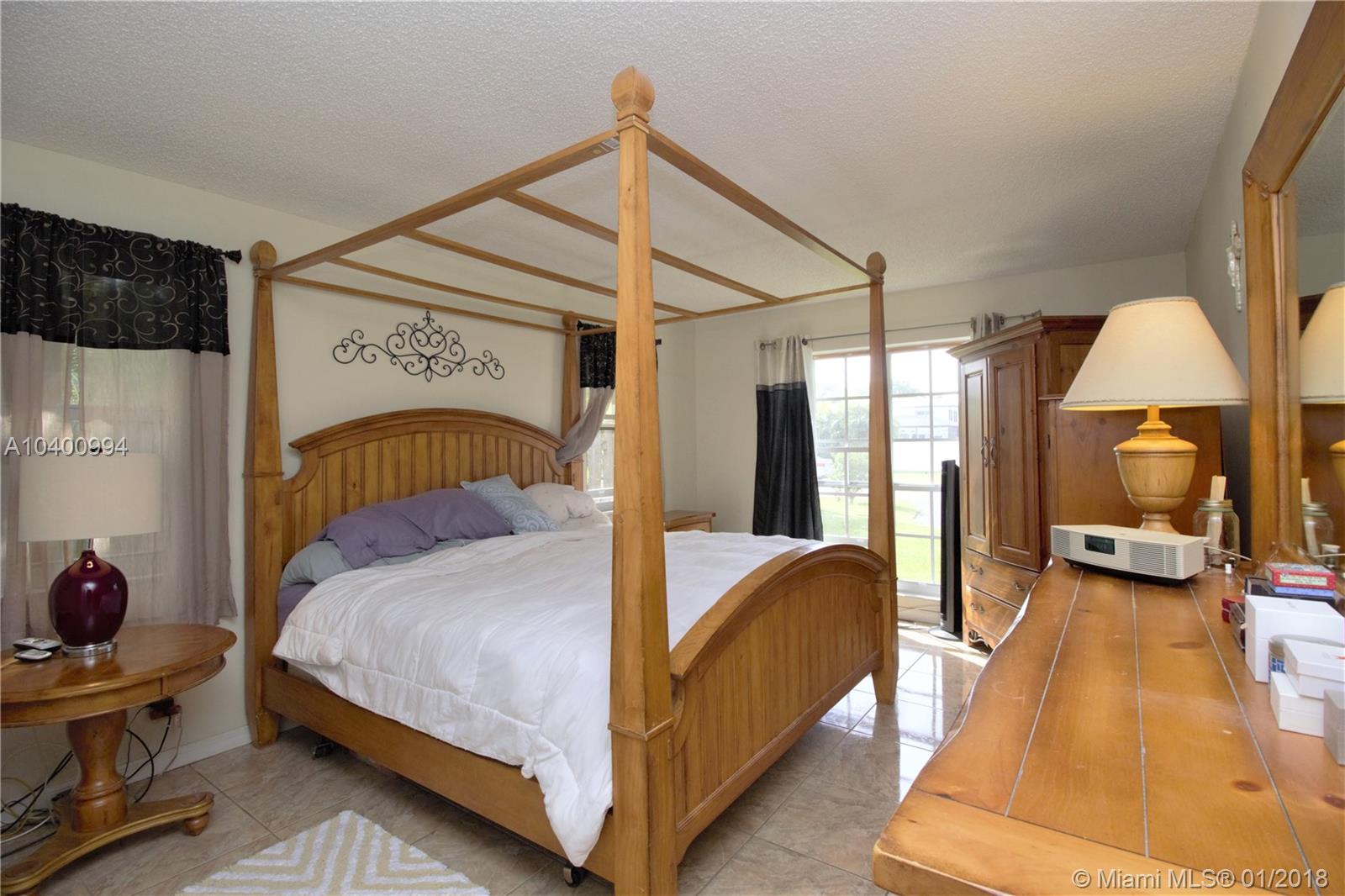 ARROWHEAD COUNTRY HOMES S - Residential