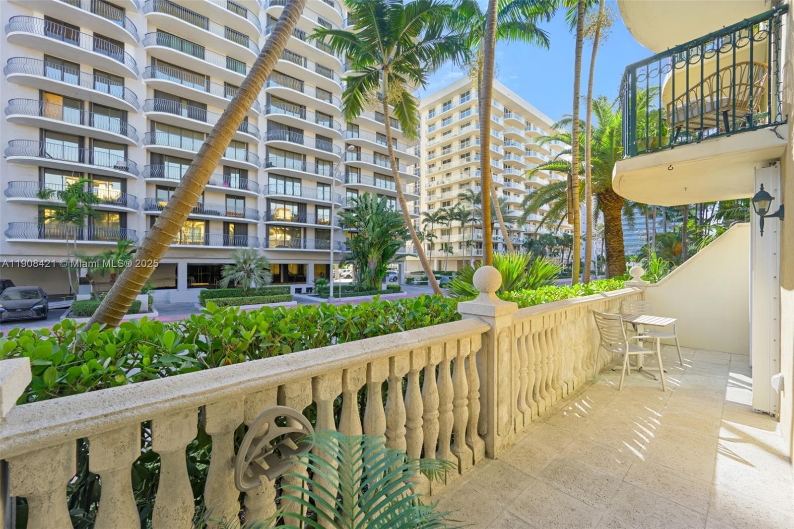 SURFSIDE PALMS CONDO - Residential Lease